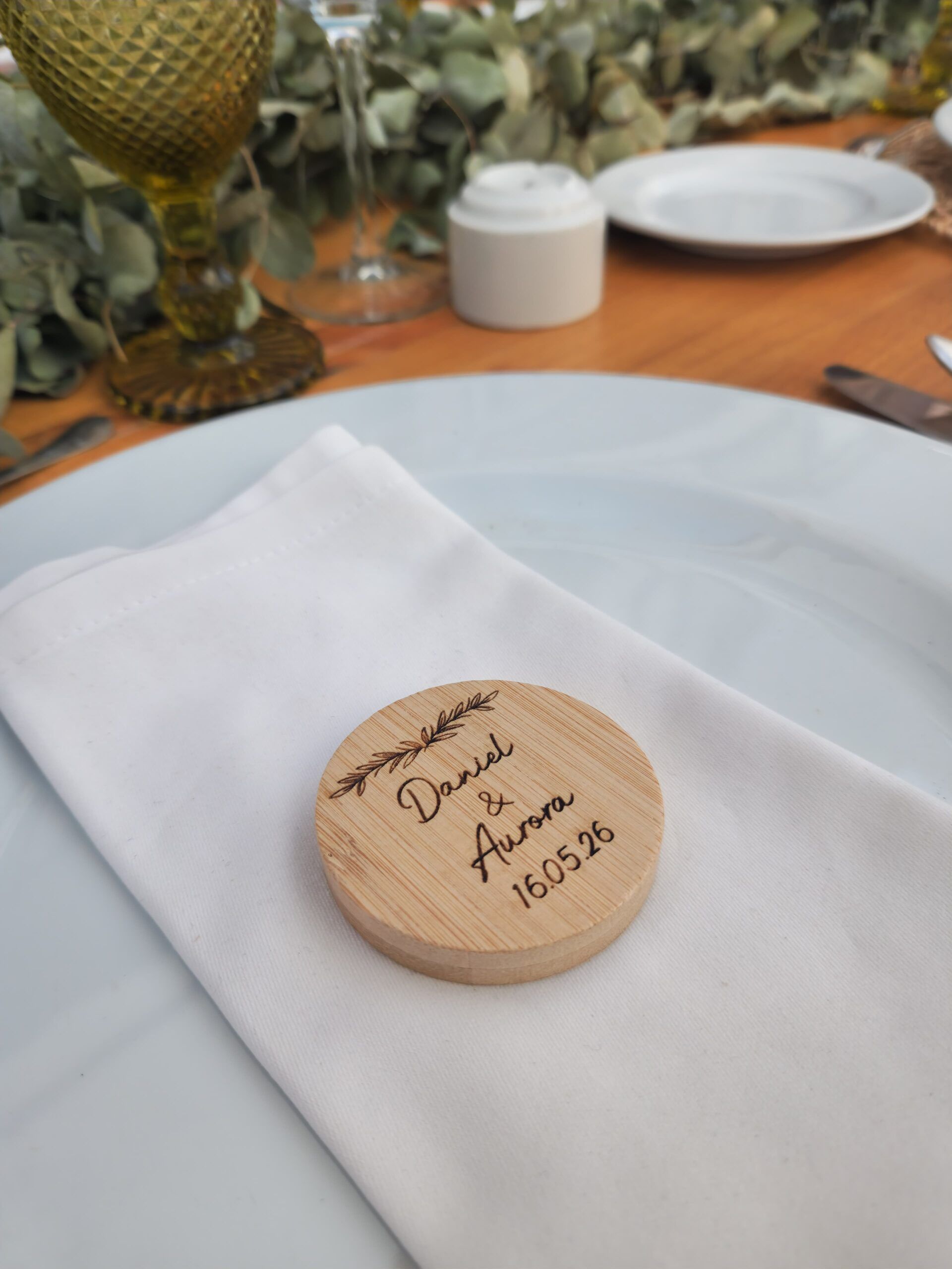 ABRIDORES DE MADERA CON IMAN PARA BODAS REGALOS BODA PARA INVITADOS MARCASITIOS MADERA TICKET ENTRADA CINE TEATRO MUSICA
