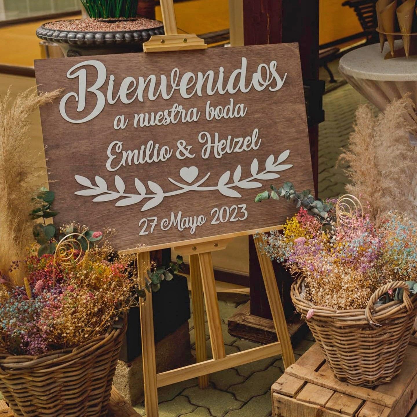 CARTEL DE BIENVENIDA DE MADERA