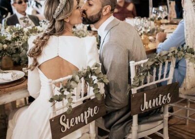 Cartel sillas nupciales boda siempre juntos