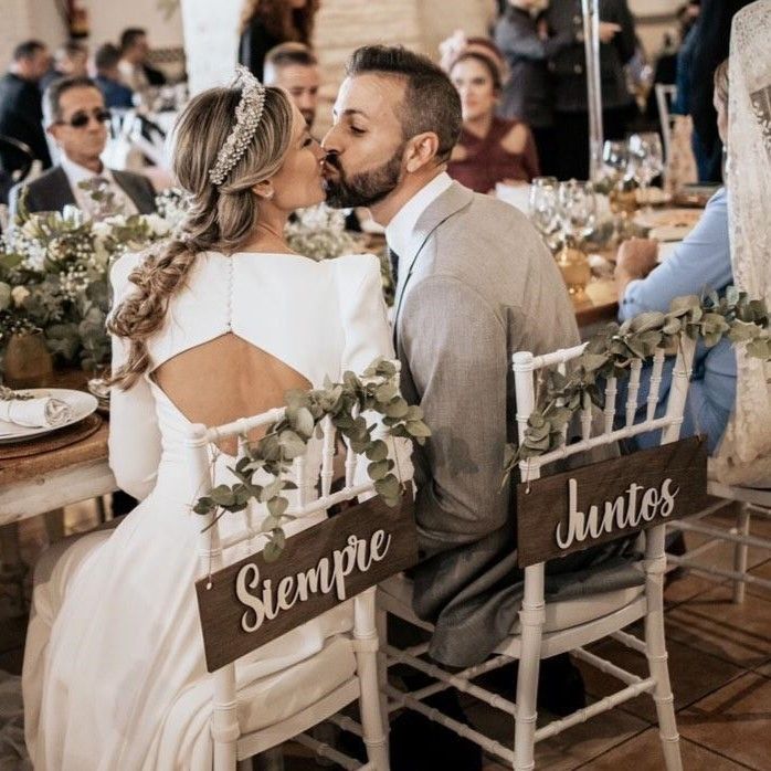 Cartel sillas nupciales boda siempre juntos