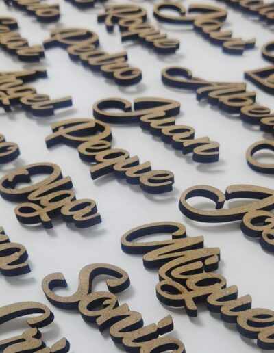 MARCASITIOS NOMBRE MADERA REGALO INVITADOS BODA