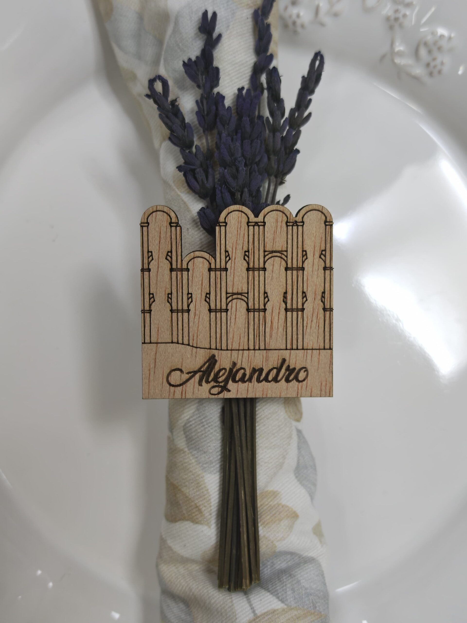 REGALOS BODA PARA INVITADOS MARCASITIOS MADERA ACUEDUCTO DE MERIDA MONUMENTO EXTREMADURA REGALOS BODA PARA INVITADOS MARCASITIOS MADERA MONUMENTO SEVILLA ARCO MACARENA SEMANA SANTA