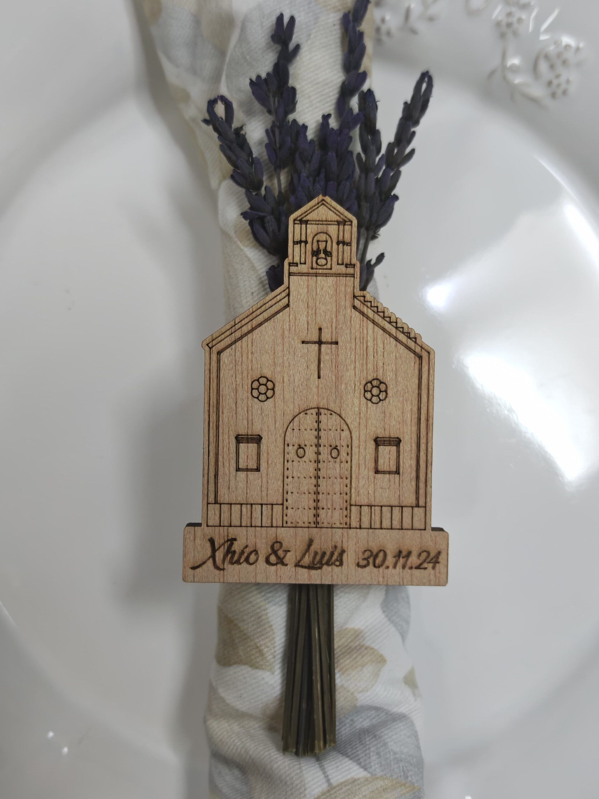 REGALOS BODA PARA INVITADOS MARCASITIOS MADERA CAPILLA DE SAN SEBASTIAN DE LOS PALACIOS Y VILLAFRANCA SEVILLA REGALOS BODA PARA INVITADOS MARCASITIOS MADERA MONUMENTO SEVILLA ARCO MACARENA SEMANA SANTA