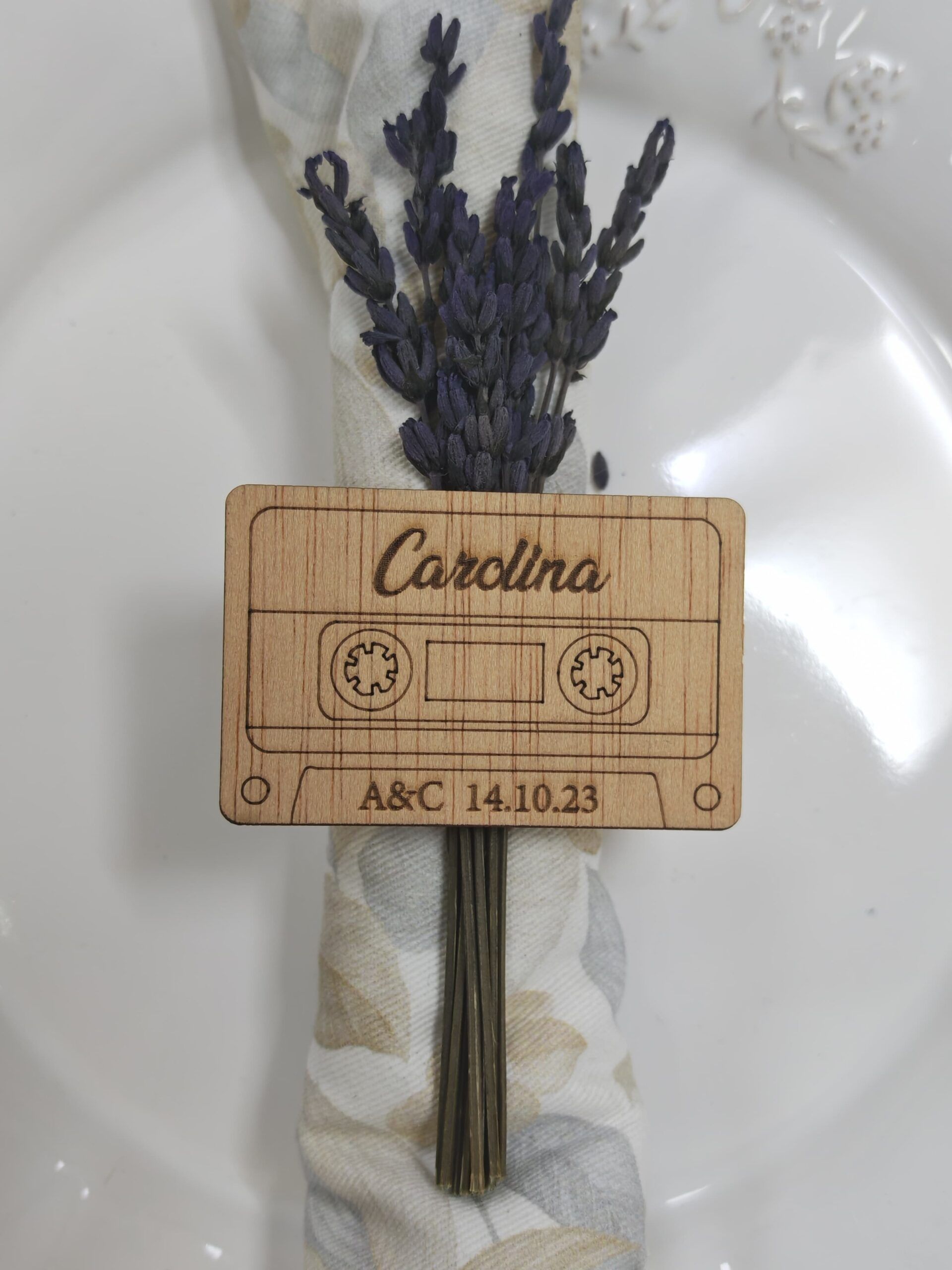 REGALOS BODA PARA INVITADOS MARCASITIOS MADERA PERRO HUSKY SIBERIANO MASCOTA HUESO ANIMAL