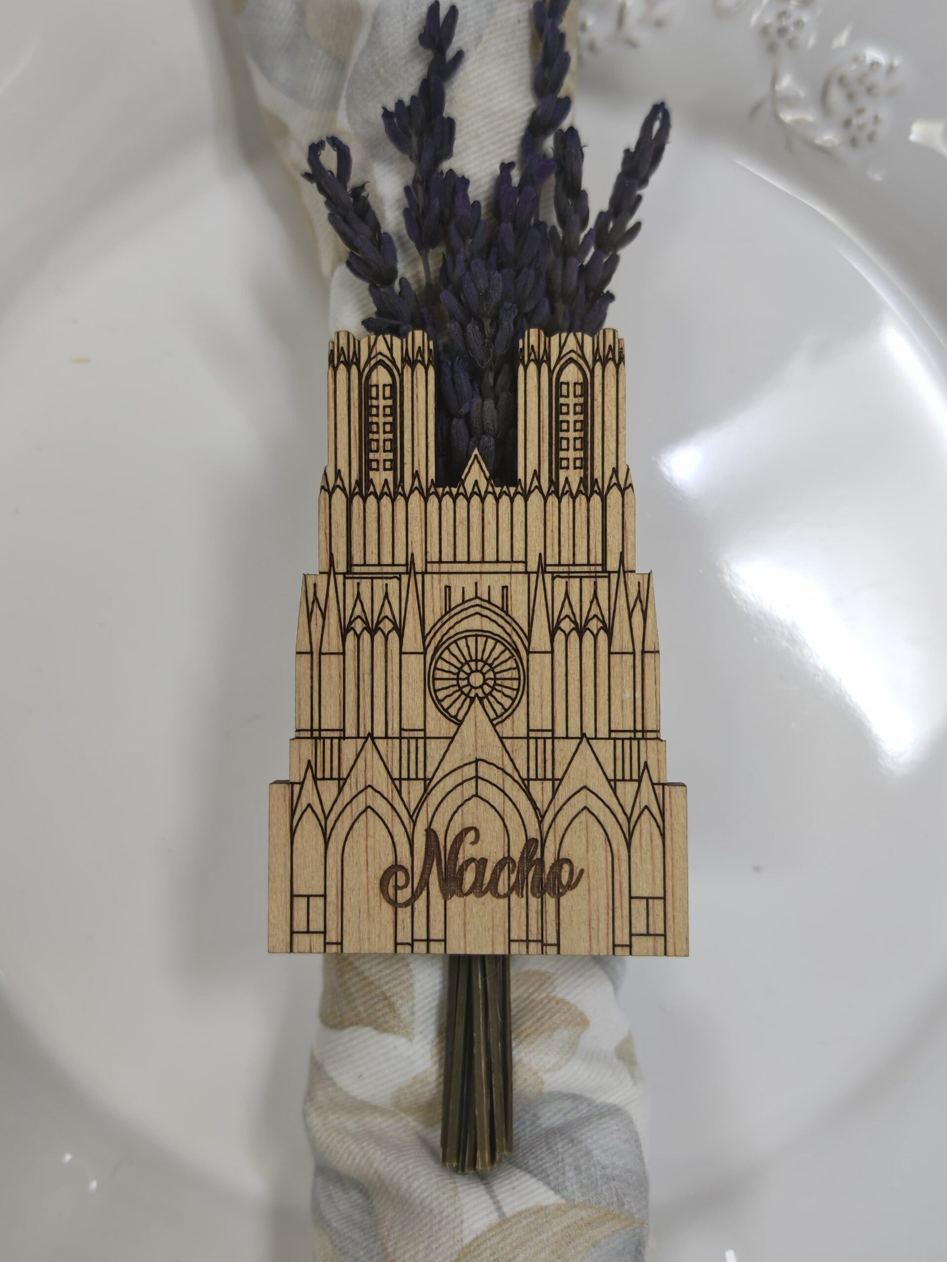 MARCASITIOS MADERA CATEDRAL NOTRE DAME MONUMENTO PARIS