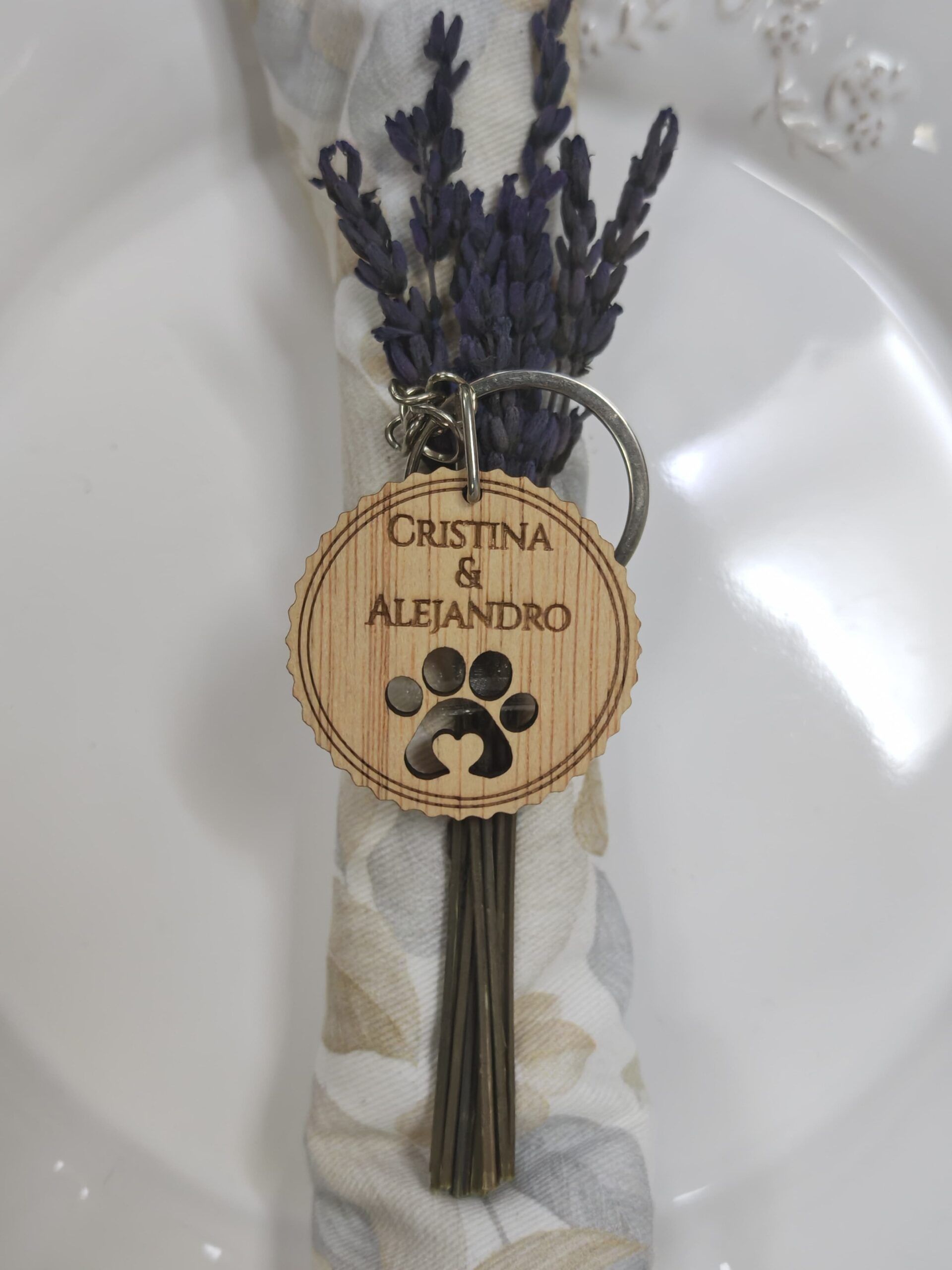 REGALOS BODA PARA INVITADOS MARCASITIOS MADERA LLAVERO HUELLA PERRO MASCOTA ANIMAL MARCASITIOS MADERA LLAVERO HUELLA PERRO MASCOTA ANIMAL
