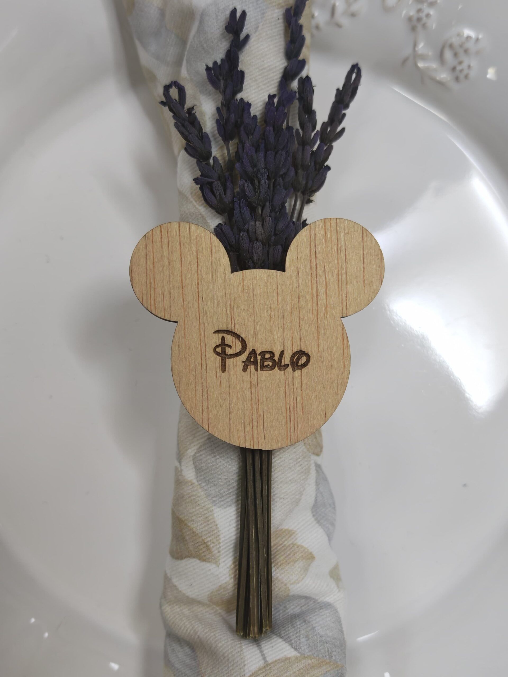REGALOS BODA PARA INVITADOS MARCASITIOS MADERA MICKEY DISNEY FANTASIA