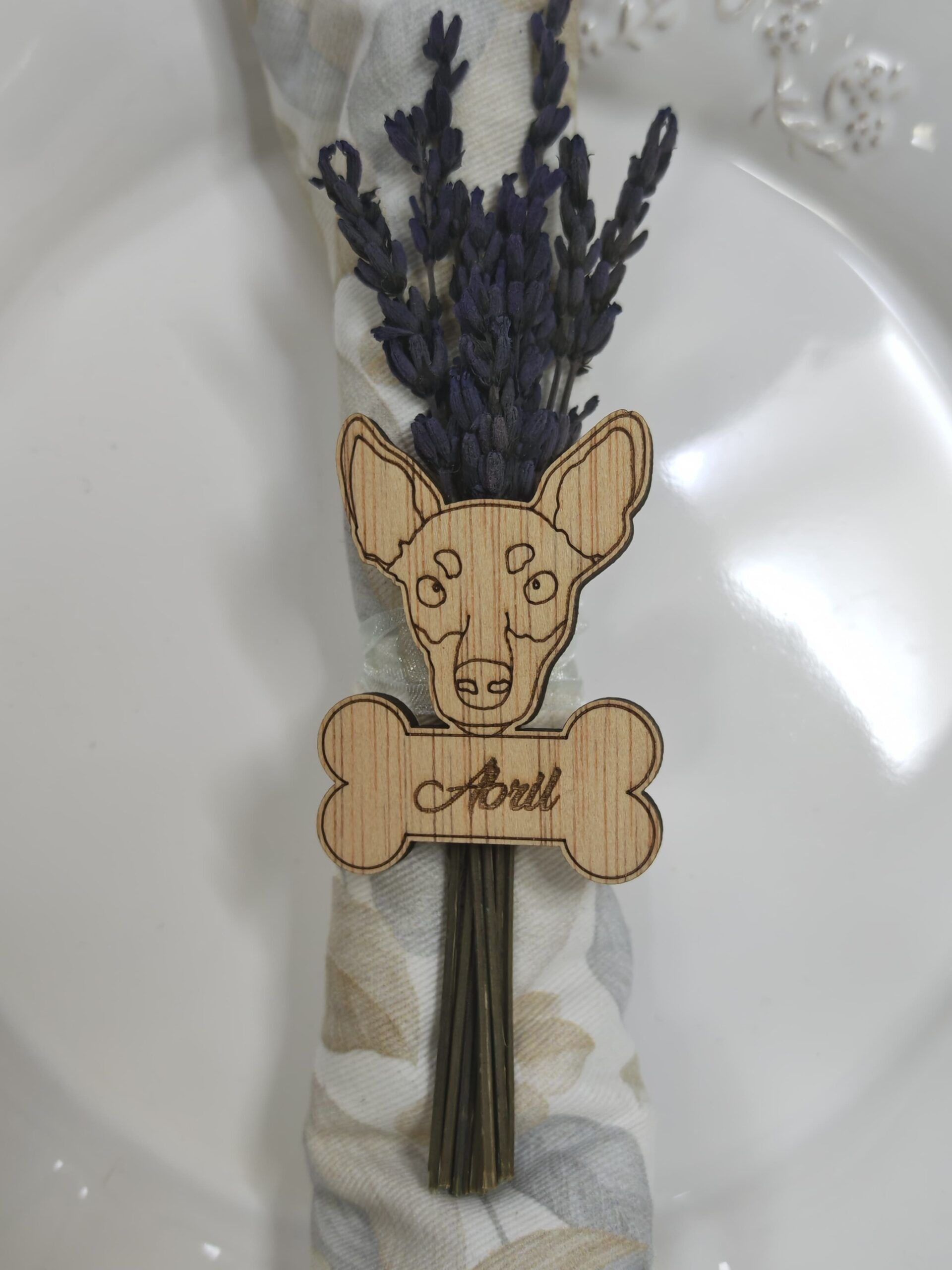 REGALOS BODA PARA INVITADOS MARCASITIOS MADERA PERRO PINCHER HUESO MASCOTA