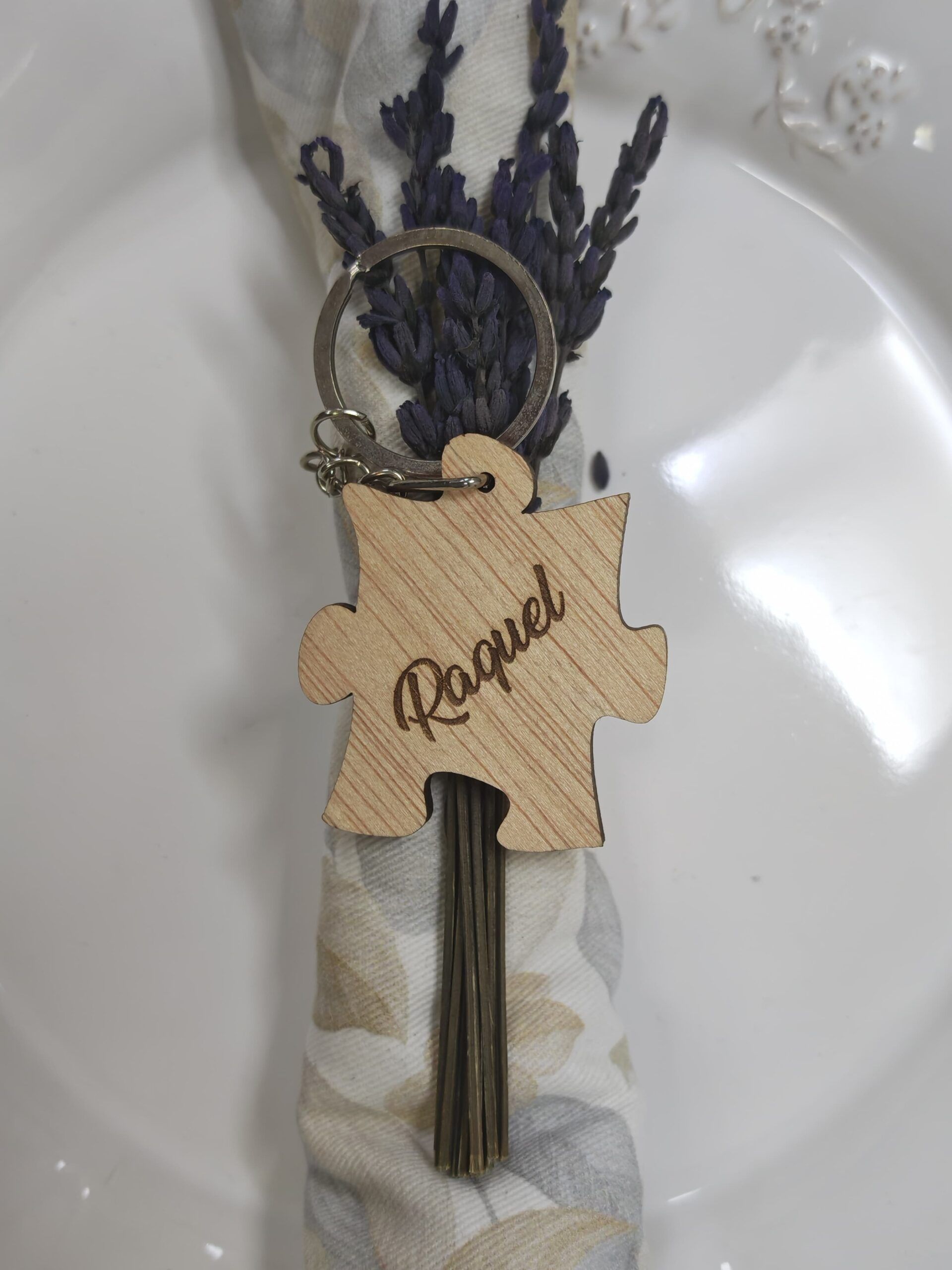 REGALOS BODA PARA INVITADOS MARCASITIOS MADERA PIEZA PUZZLE PARFEJA AMOR