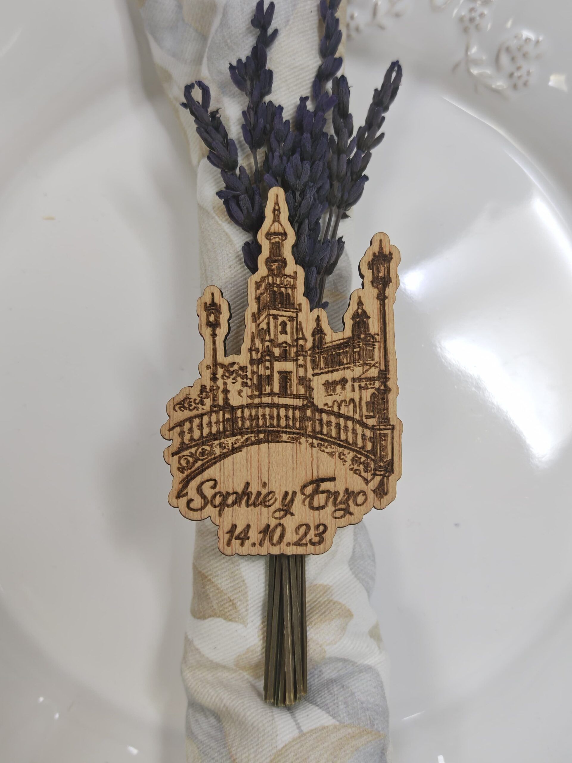 REGALOS BODA PARA INVITADOS MARCASITIOS MADERA PLAZA ESPAÑA MONUMENTO SEVILLA