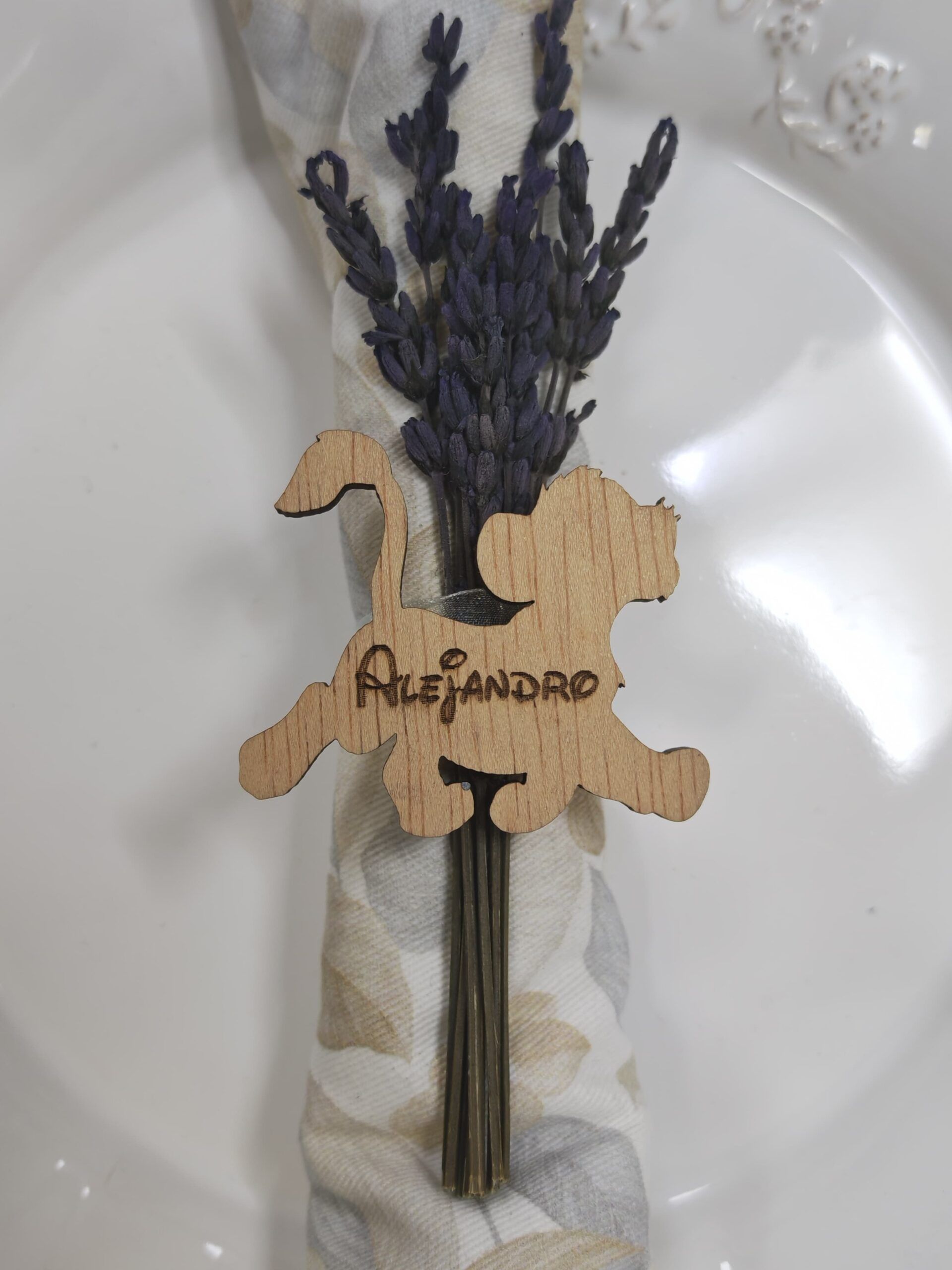 REGALOS BODA PARA INVITADOS MARCASITIOS MADERA REY LEON SIMBA PELICULA DISNEY FANTASIA MARCASITIOS MADERA REY LEON SIMBA PELICULA DISNEY FANTASIA